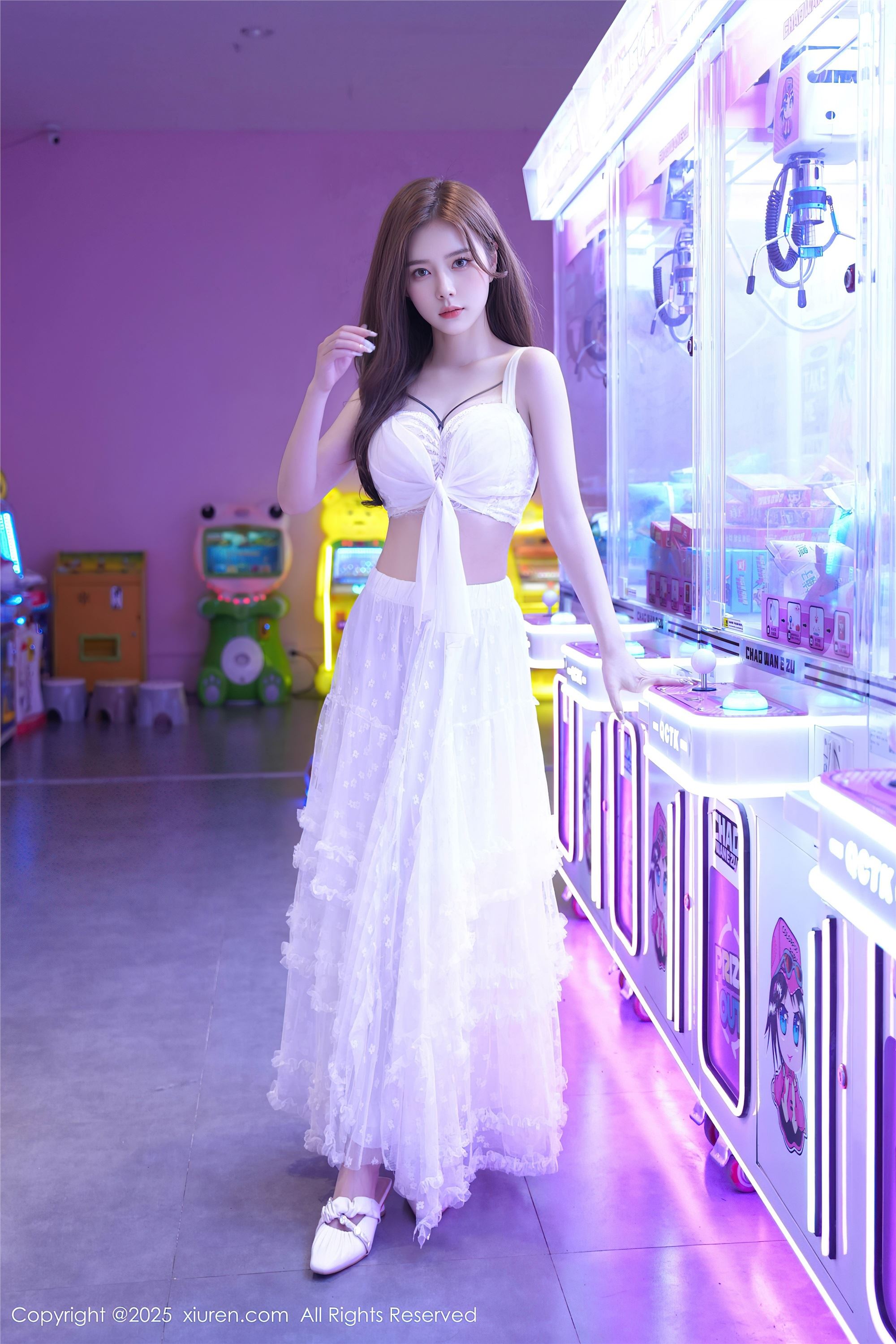 Xiuren秀人网 2025.09.22 NO.10791 拍黄瓜girl